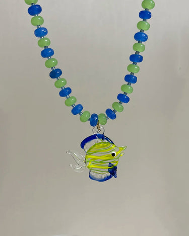HANDMADE TROPICAL FISH PENDANT NECKLACE - BLUE GREEN GLASS BEADS - STUDIO JO STORE